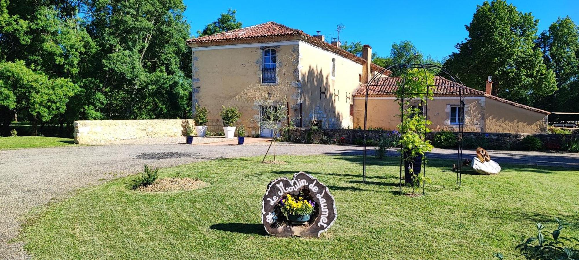 Le Moulin De Laumet Hotel Vic-Fezensac Kültér fotó